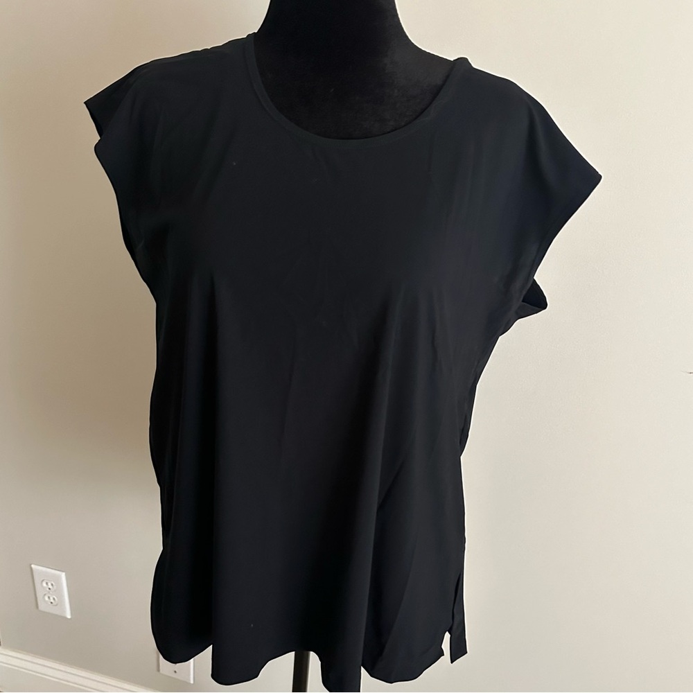 Black light weight travel friendly shirt, size 3 (12-14) worn 2 times